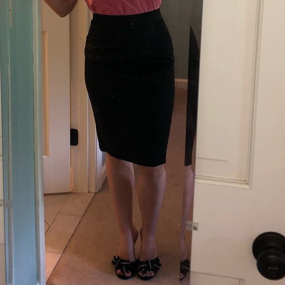 Ann Taylor Black Pencil Skirt, B22 - Picture 6 of 8